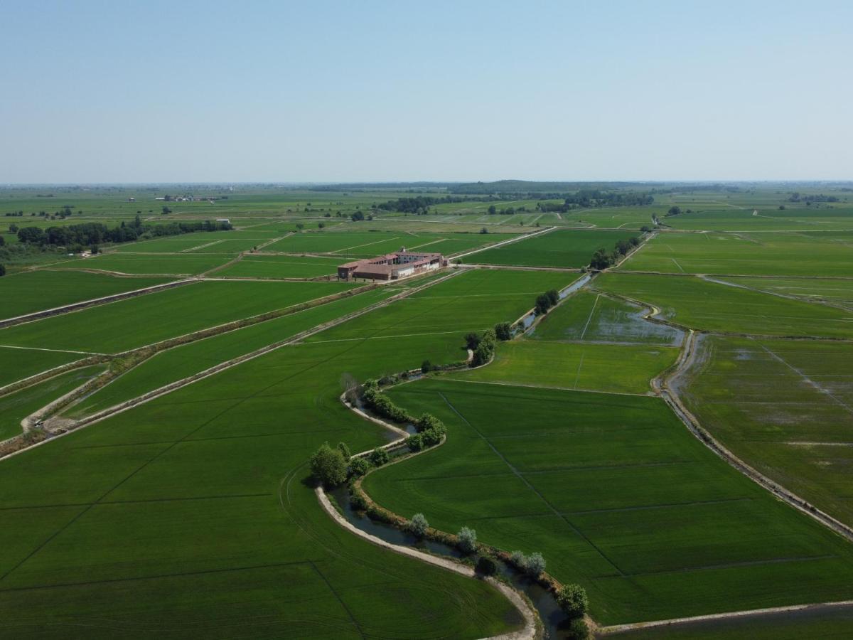 Tenuta Favorita Country House B&B Fontanetto Po Екстер'єр фото